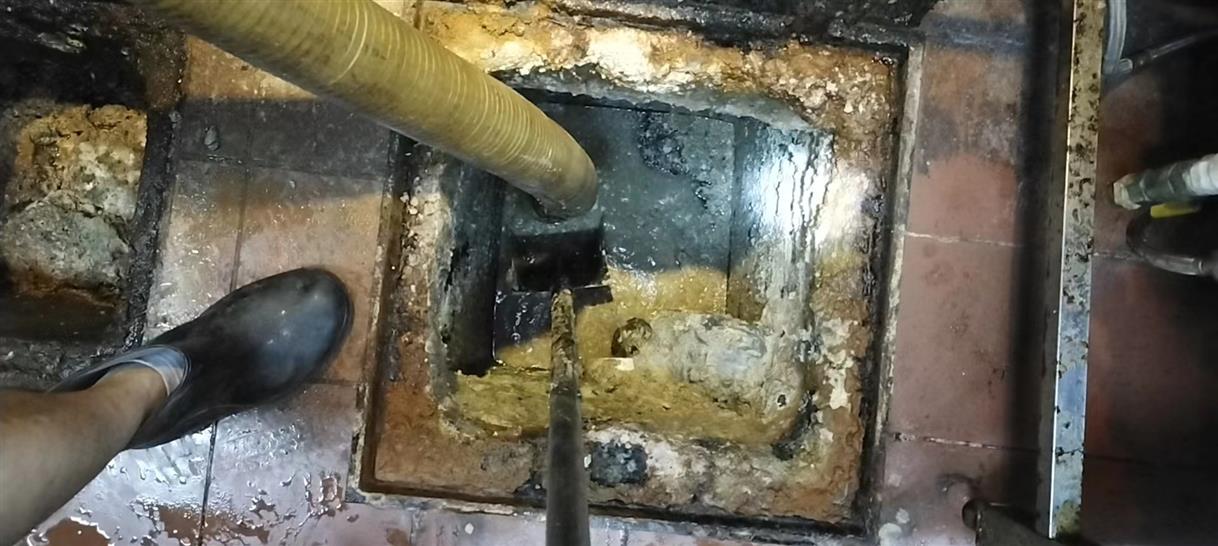 丹东化油池清理-污水池清掏