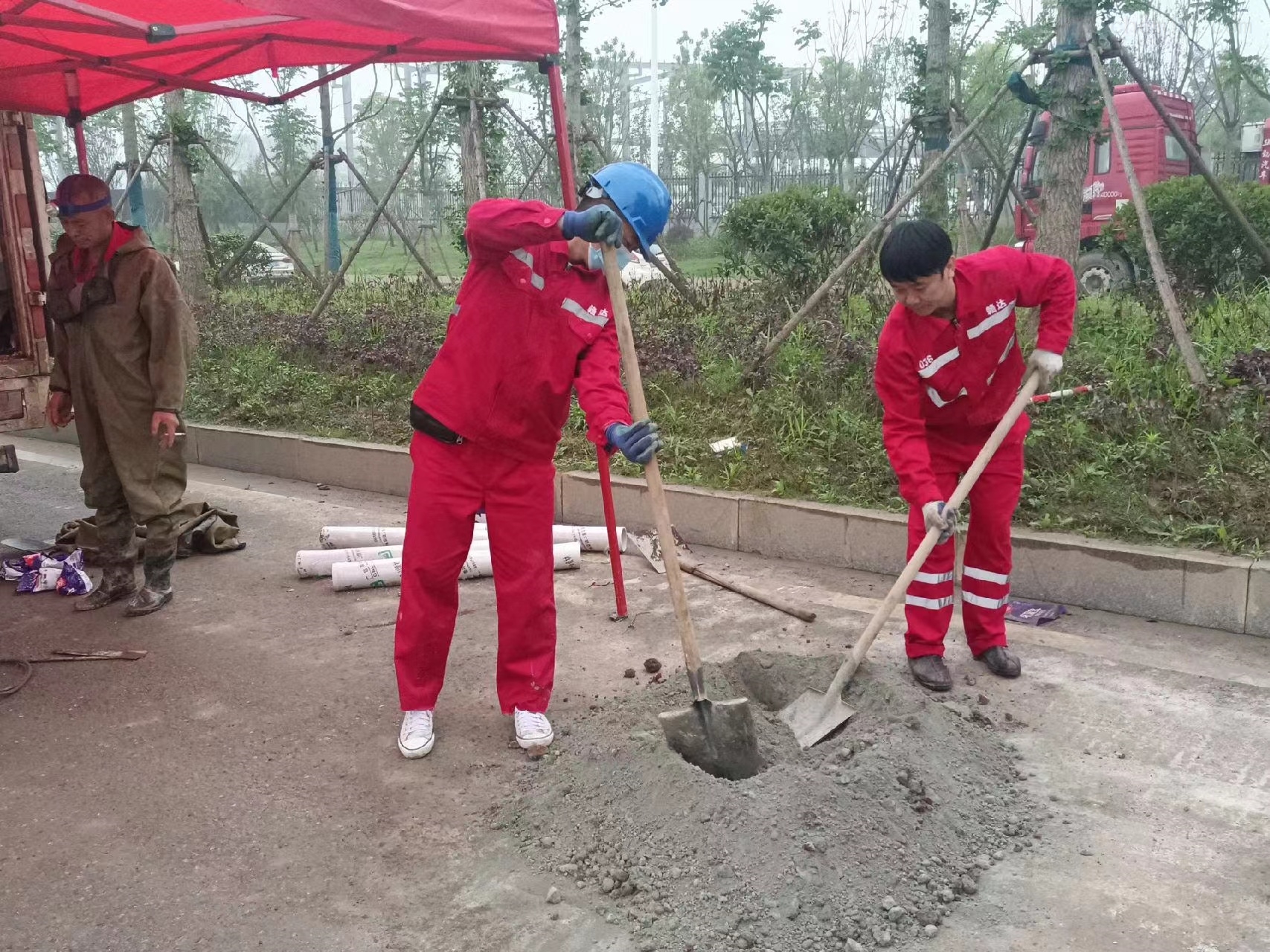 丹东管道疏通哪家好】及时进行市政管道清淤