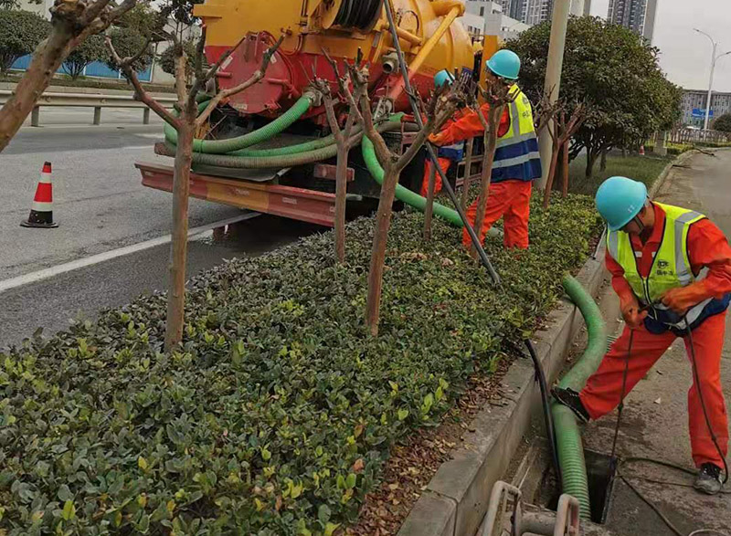 丹东市政管道清淤